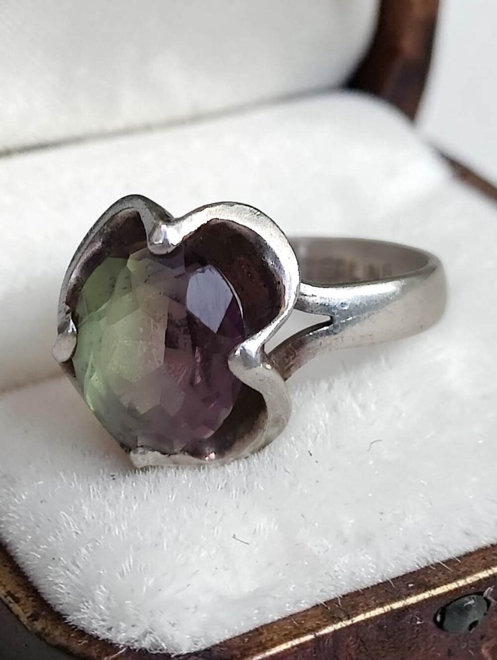 Vintage Sterling Silver Fluorite Ring - Picture 2 of 15